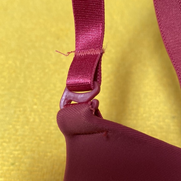 Bra - Picture 3 of 16